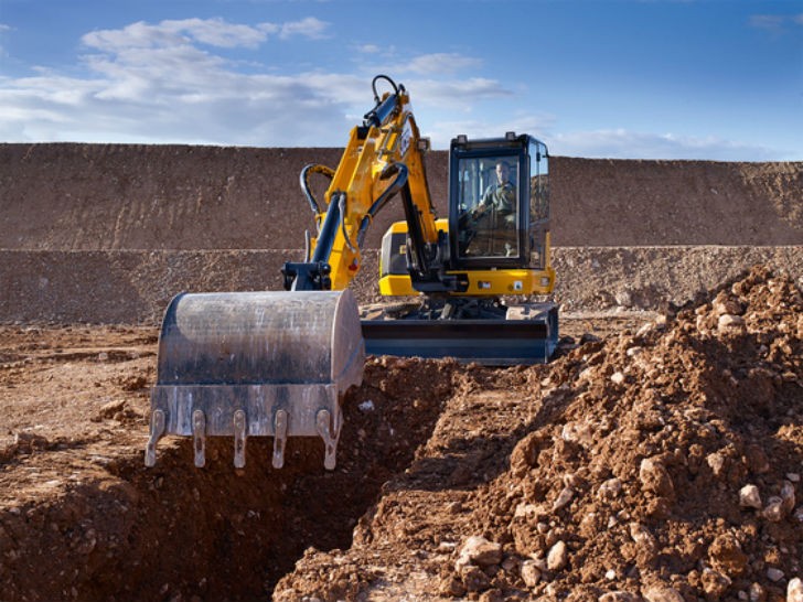 JCB's new 90Z-1 is a 9.9-ton zero tailswing compact excavator powered by a JCB by Kohler diesel engine delivering 74hp. 