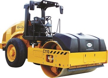 Weiler C110 Combination Compactor: Effective on Asphalt and Soil Compaction Projects