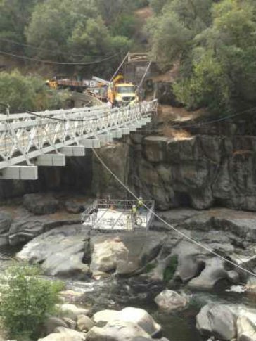 Spider Provides Float Platform for California Bridge Maintenance