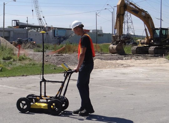 Sensors & Software Inc. - Utility SmartCart Ground Penetrating Radar Sensors & Software Inc. - Utility SmartCart Ground Penetrating Radar