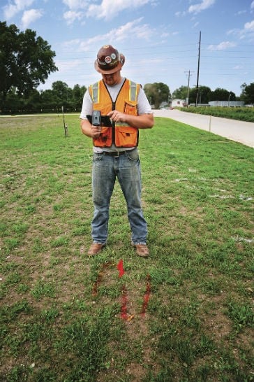 A contractor uses InSite Mapping to help document existing utilities and to mark a proposed bore path.