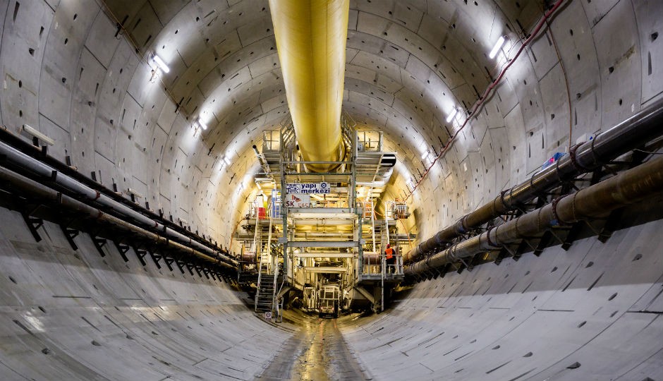 The technically extremely complex challenges make the construction of the 3.34-kilometre-long tube for the Eurasia Tunnel one of the world’s most demanding tunnelling projects. The technically extremely complex challenges make the construction of the 3.34-kilometre-long tube for the Eurasia Tunnel one of the world’s most demanding tunnelling projects.