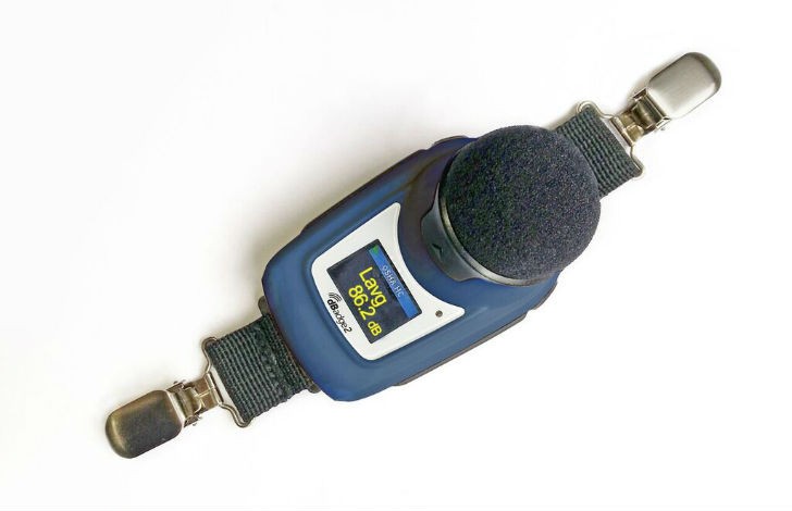 dBadge2 cable-free, shoulder-mounted noise dosimeter.