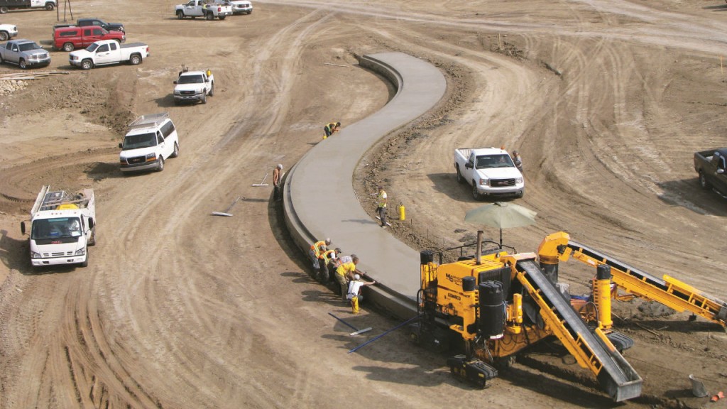 Marmot Concrete used their three-track Commander III, with an extra concrete conveyor, to slipform 800 lineal metres of unique profile, saving thousands of hours compared to an earlier handformed section while also producing a better product.