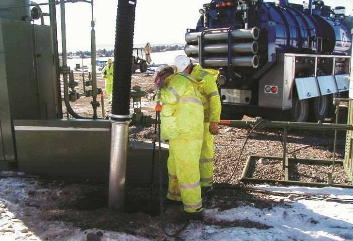 It’s important to prevent the water system on your vacuum excavator from freezing. The Vactor HXX water tank is manufactured from HDPE which retains heat in the cold winter months better than steel or stainless steel materials. It’s important to prevent the water system on your vacuum excavator from freezing. The Vactor HXX water tank is manufactured from HDPE which retains heat in the cold winter months better than steel or stainless steel materials.