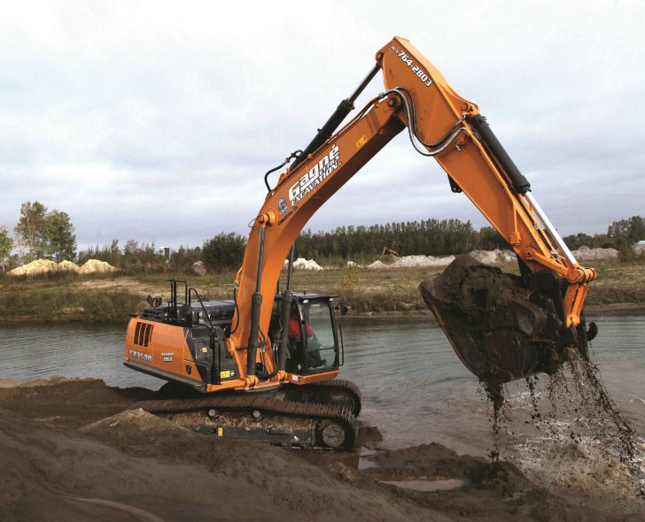 Case CX350D excavator.
