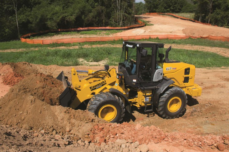 The KCM IntelliDig system balances rimpull and hydraulic power to optimize loading.