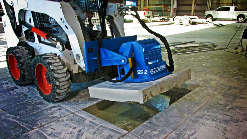 The Vacuworx SS 2 Vacuum Lifting System is compatible with any skid steer on the market.