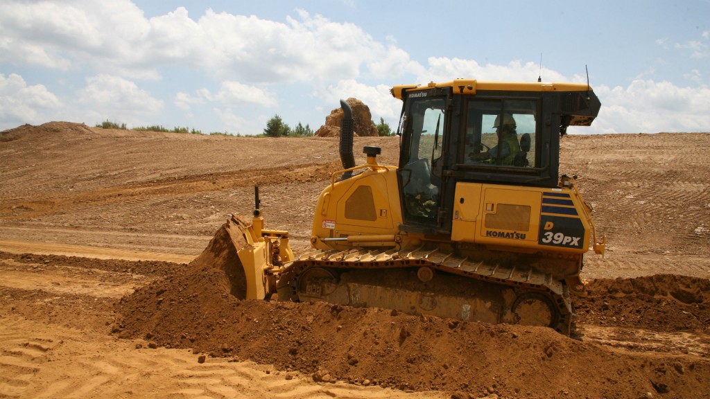 The D39EX/PX-24, whether rented, leased or purchased, is covered by the Komatsu CARE program for the first three years or 2,000 hours, whichever comes first.
