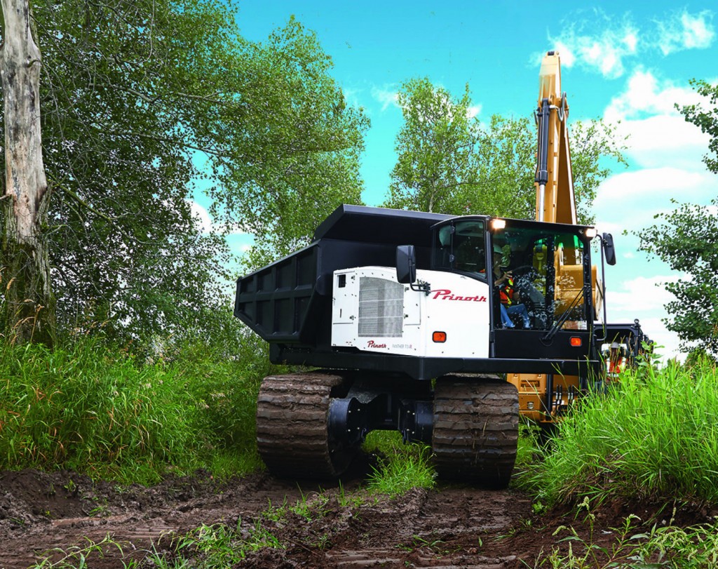 The PANTHER T12 carries up to 11 340 kg (25 000 lb) worth of heavy equipment, materials and supplies out to the worksite without effort while exerting very low ground pressure. 