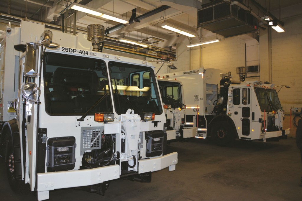 DSNY’s heavy-duty fleet is made up primarily of Mack trucks, with LR series cab-forward models used for waste and recyclables collection.