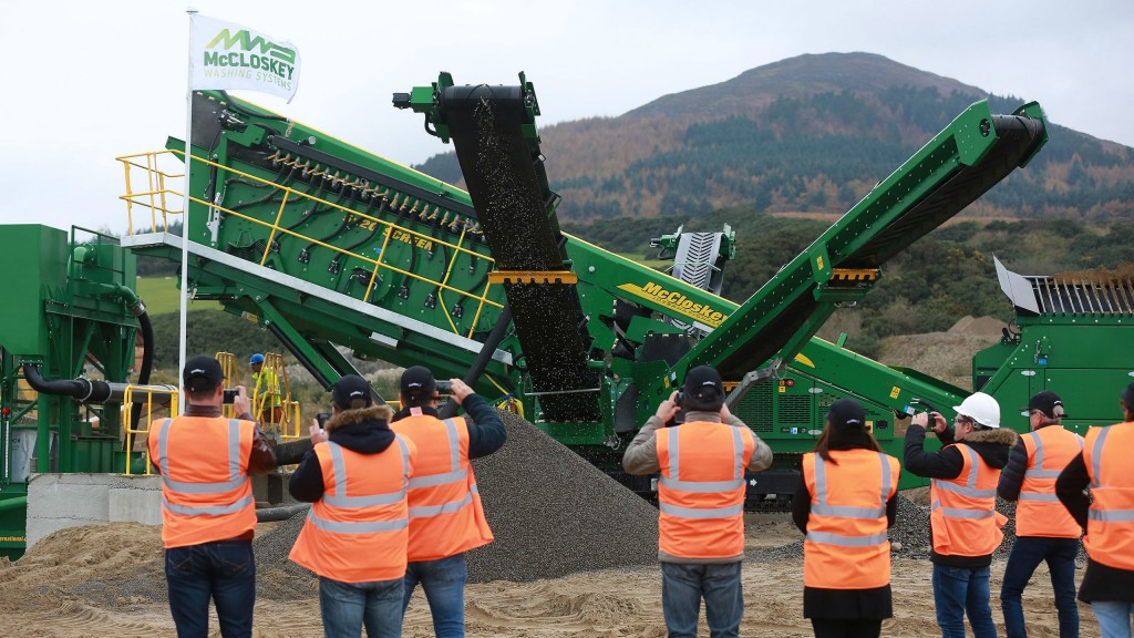  New equipment demo impresses over 100 attendees from across Europe and North America.