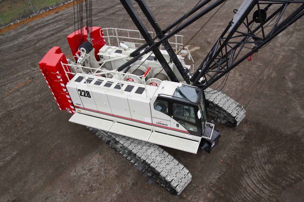New 130-ton crawler crane to debut at ConExpo