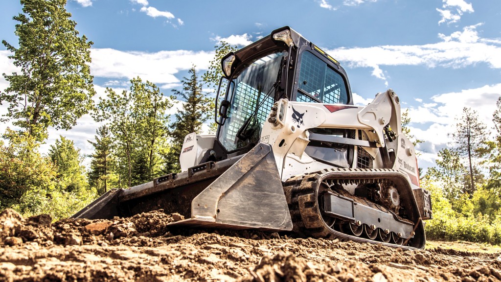 Bobcat M2-series loaders featured during CONEXPO