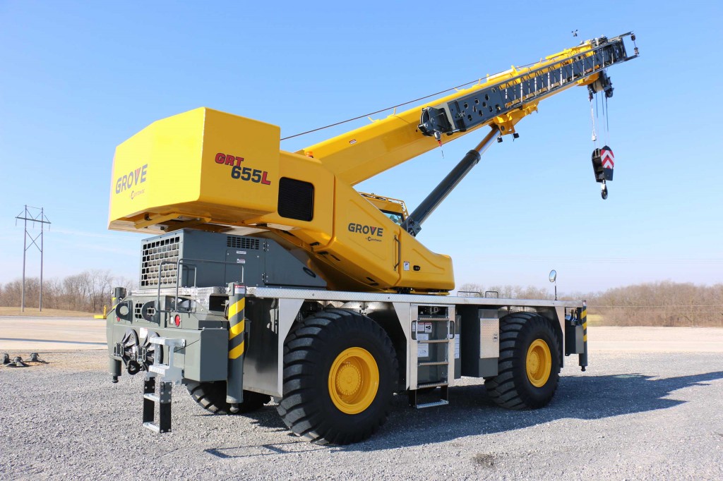 Manitowoc GRT655 rough-terrain crane with four-section, full-power boom