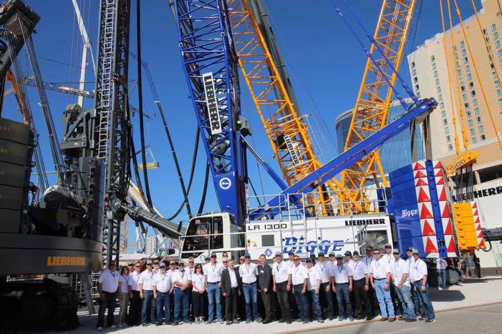 Liebherr celebrates handover of LR 1300 to Bigge during CONEXPO