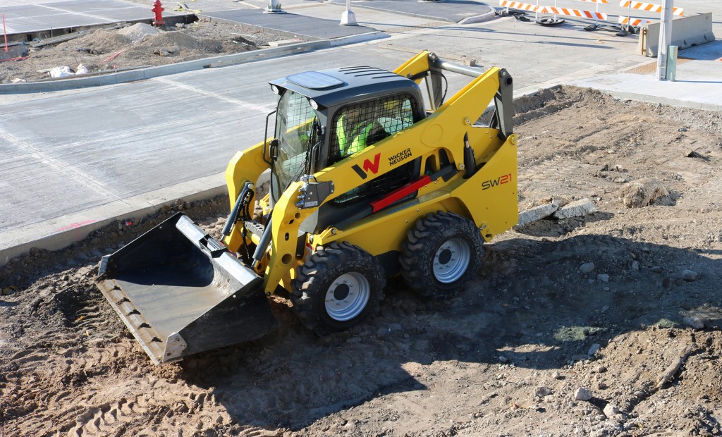 Wacker Neuson expands skid-steer and compact track loader offering
