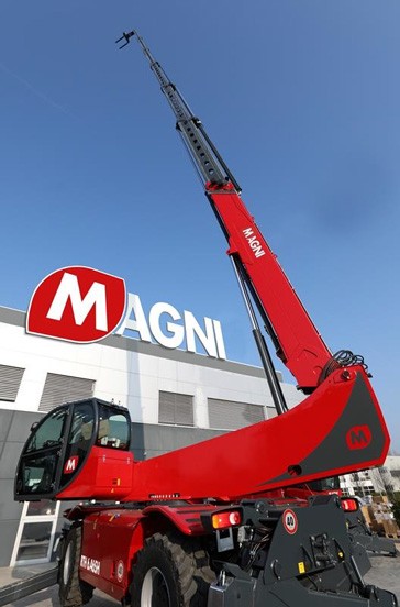 Magni debuts new rotating model RTH 6.46SH telehandler