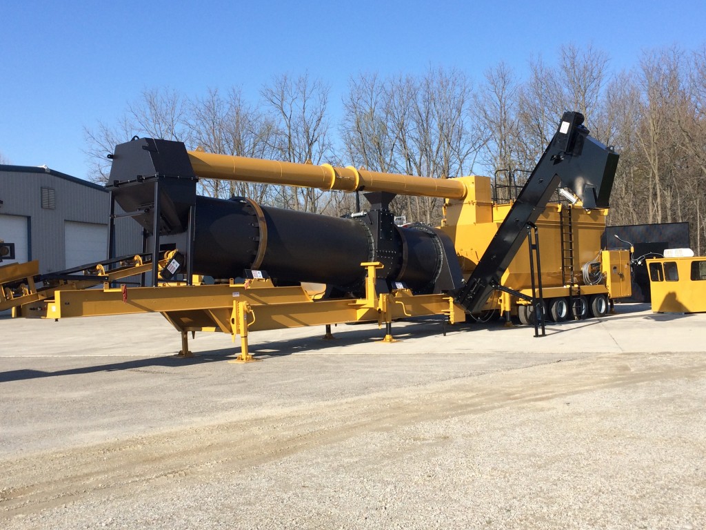 Asphalt plant offers counterflow technology, compact size and portability