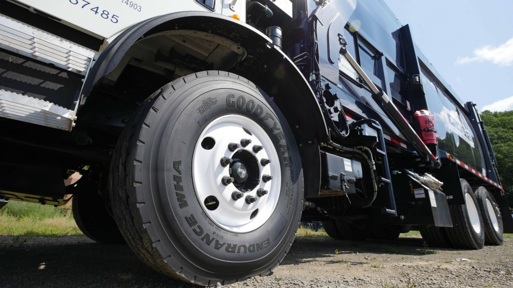  Goodyear Brings Total Solution to Waste Expo