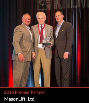 Canadian Kalmar dealer recognized with yearly awards