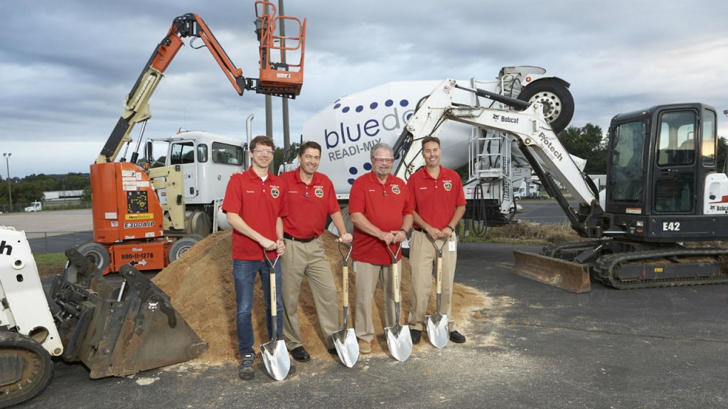 Stefan Pies, Henning O. Bruns, Bob Riley, and Joel Demelza break ground on a new logistics center at the Cleveland, N.C. Truck Plant