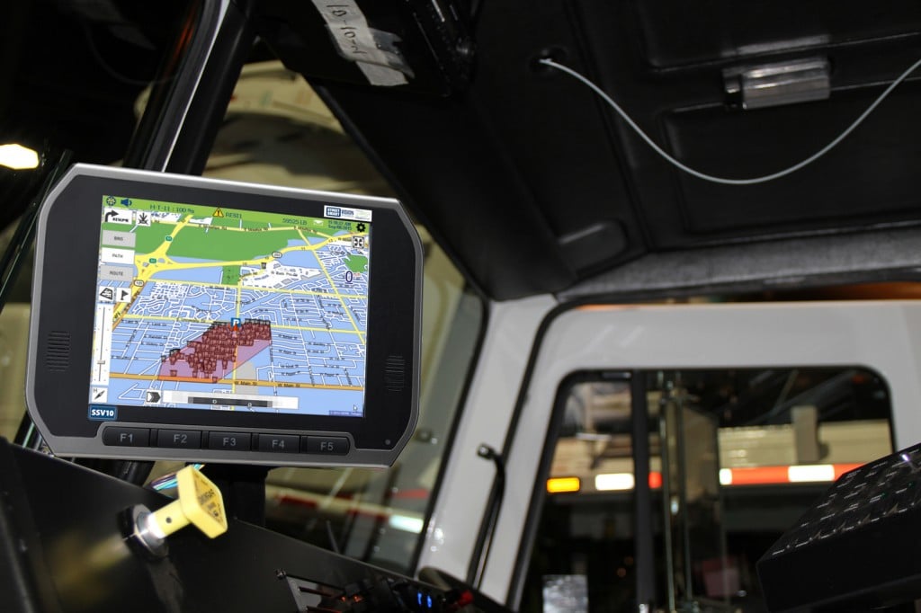 Street Smart Vision SSV10 provides a comprehensive safety solution that allows for a 360-degree bird's eye view of the vehicle, object detection, live stream video, video playback, driver safety coaching and score-carding, and automated routing.