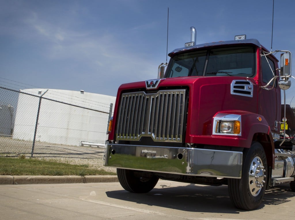 The Western Star 4700 can now be spec’d with factory-direct H4 halogen headlight bulbs.
