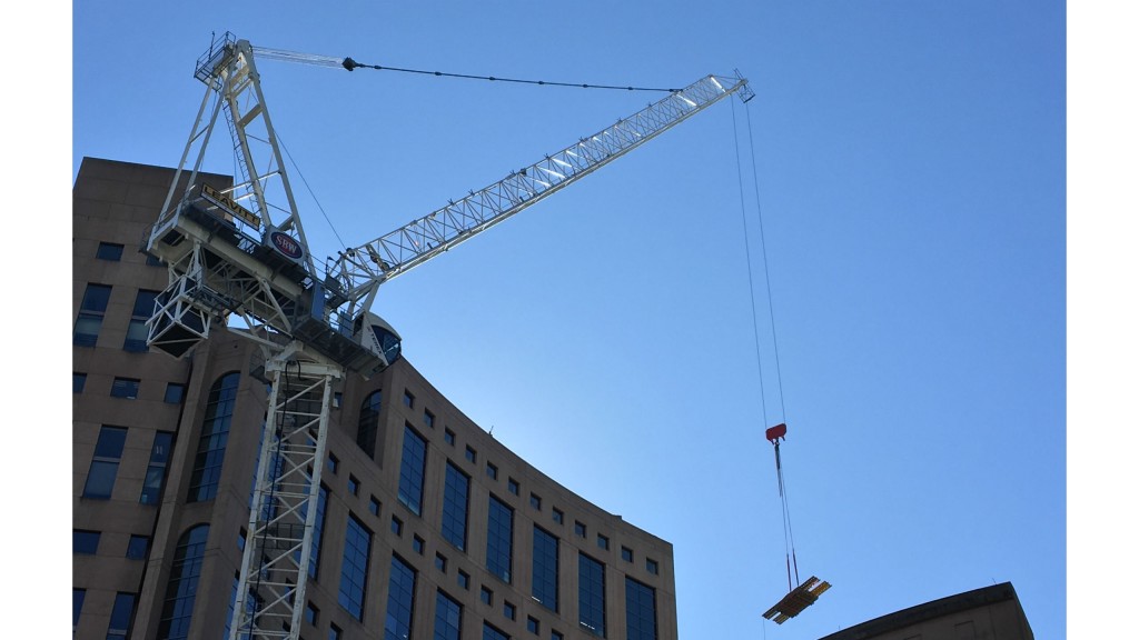 Terex crane right choice for challenging location during downtown Vancouver project