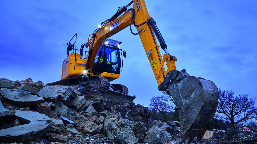 JCB JZ141 excavator makes its North American debut 