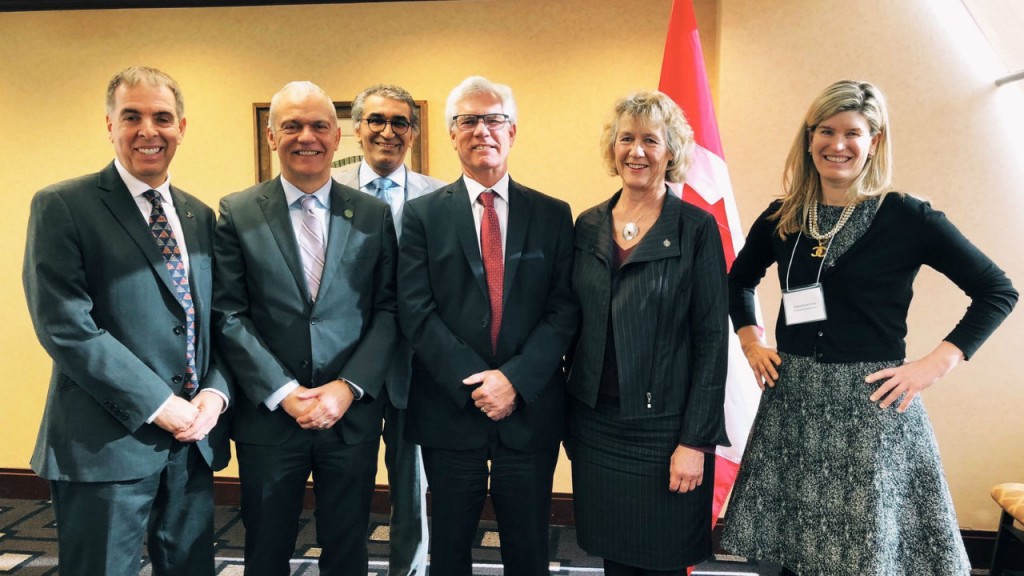 Attendees at the Retrofit Roundtable in Ottawa, February 26, 2018, hosted by CaGBC, Minister of Natural Resources Jim Carr and Econoler. Pictured from left to right: Pierre Langlois of Econoler; Thomas Mueller of CaGBC; Parminder Sandhu of Green Ontario Fund; Carr; Joyce Murray, Parliamentary Secretary of Treasury Board; Susan McArthur, GreenSoil Investments. 