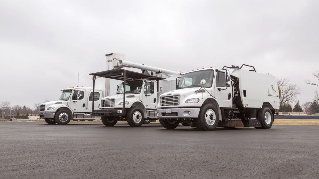 ​Freightliner Trucks featuring  vocational, medium-duty and alternative-fuel solutions at 2018 Work Truck Show