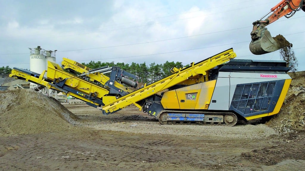 Keestrack's R3e track-mounted impact crusher.