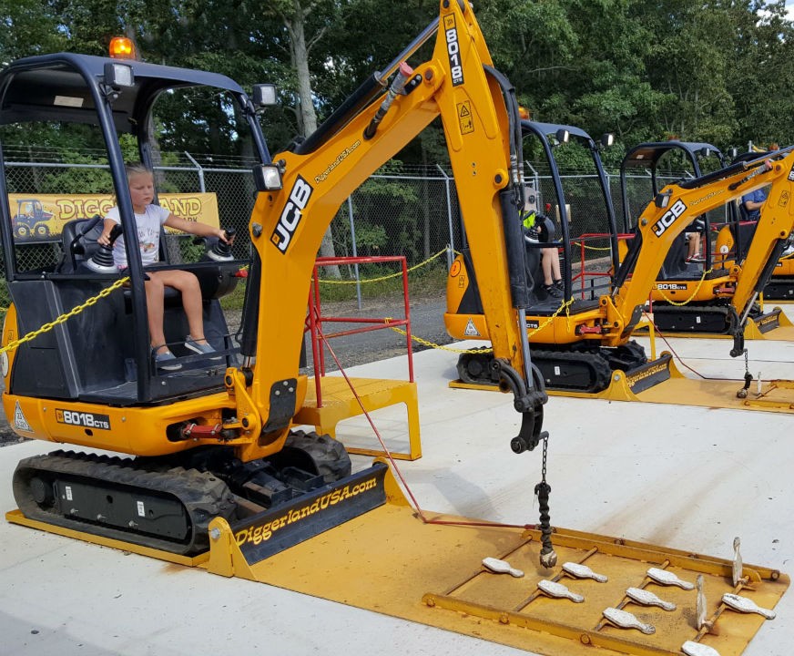 Bingemans to open Excavation Station for June – powered by Diggerland 