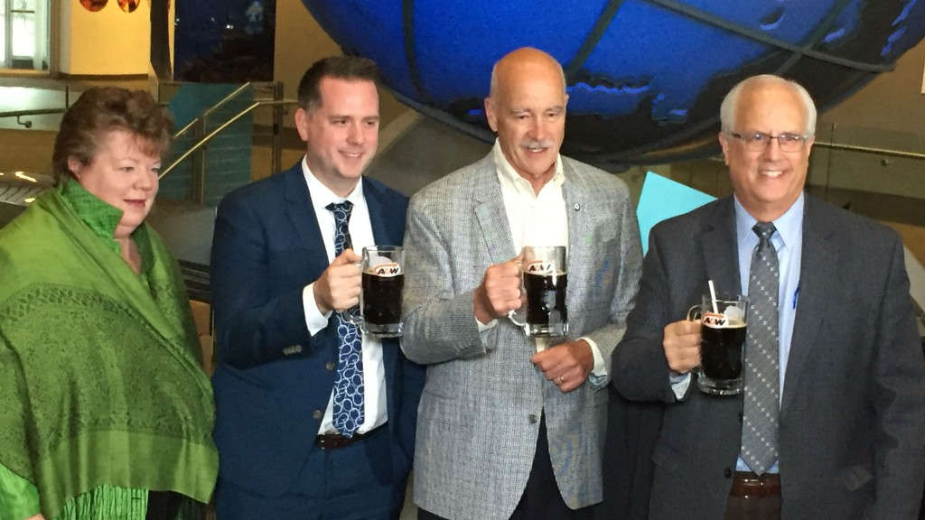 Toasting A&W's move to eliminate plastic straws are, from left: Richmond East MLA Linda Reid, A&W Director of Distribution, Equipment & Packaging Tyler Pronyk, Ocean Wise President & CEO John Nightingale, and Richmond MLA and National Zero Waste Council Chair Malcolm Brodie.