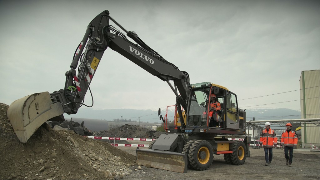 Volvo CE tests safety concepts with Colas as part of "Safer@Work" research project