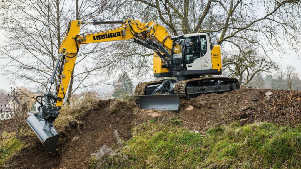 The new R 926 Compact joins the ranks of Liebherr's compact excavators in the 15- to 35-tonne weight range.