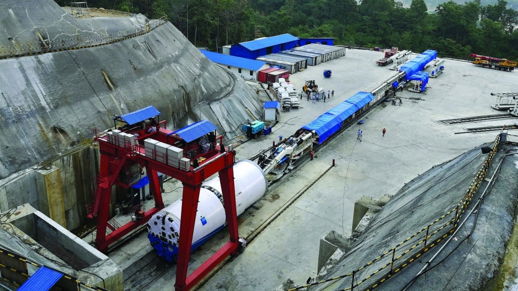 A 5.06-m (16.6-foot) Robbins Double Shield TBM has bored over 1,000 m (3,280 feet) in one month at Nepal’s Bheri Babai Diversion Multipurpose Project (BBDMP).