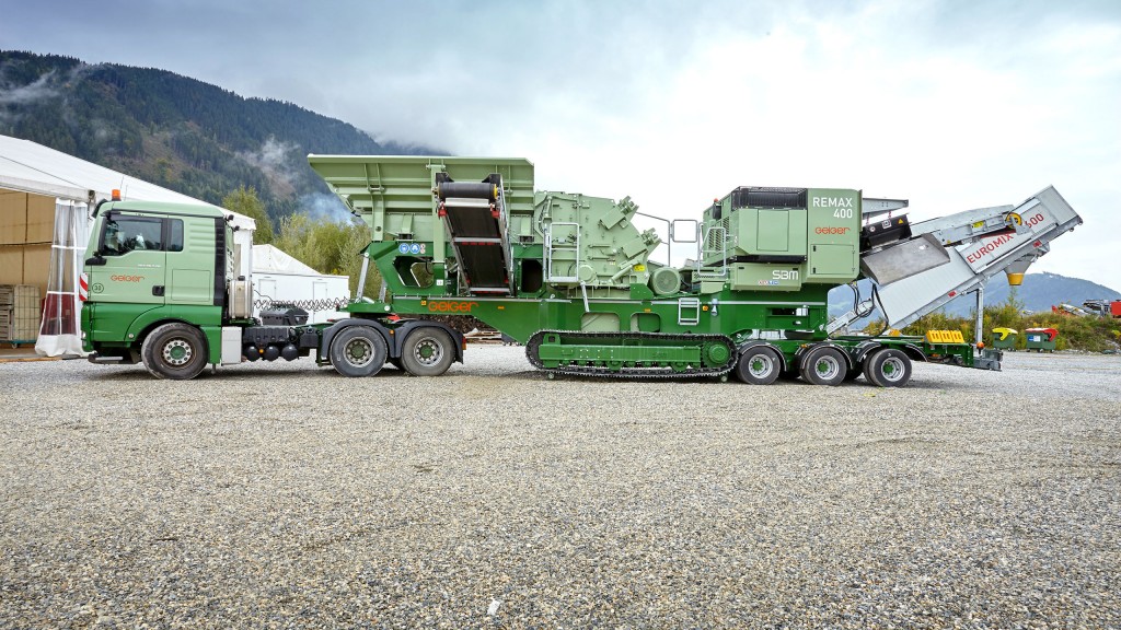 SBM REMAX 400 mobile impact crusher designed to take crushing on