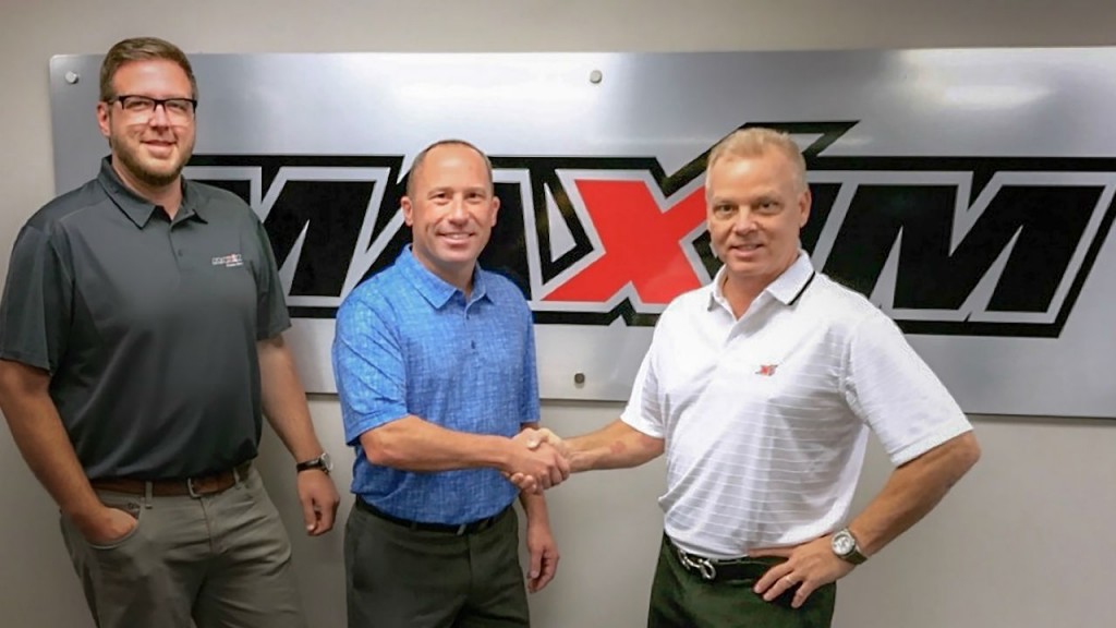 From left to right: Kevin Schultz, Vice President, Maxim Crane; Bob Krause, Regional Business Manager, Tadano America; Frank Bardonaro, Chief Operating Officer-Maxim Crane.