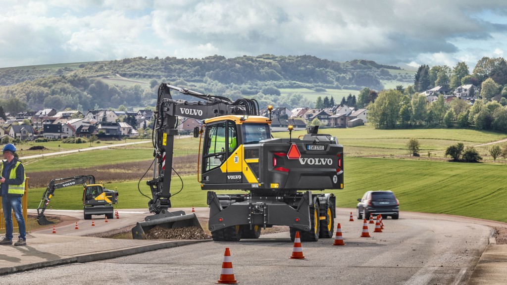 Volvo’s EWR150E, EWR170E and EW220E, the latest in Volvo Construction Equipment’s wheeled excavator lineup, can now be bought using purchasing cooperatives Sourcewell and HGAC.