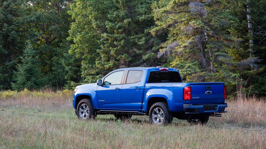 The 2019 Z71 Trail Runner begins with the Colorado Z71 off-road package and adds the underbody protection of the Colorado ZR2. Changes include stamped aluminum front and mid skid plates, functional rocker protection and Goodyear Duratrac tires.