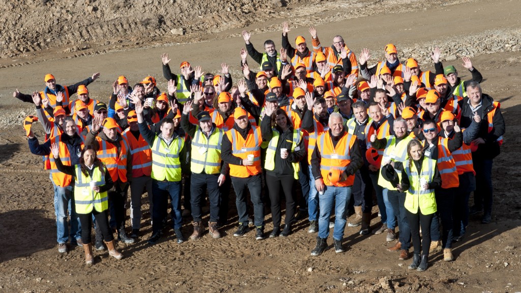 More than 70 attendees enjoyed guided tours to inspect and watch the spreads at work and have the opportunity for questions and answers with McCloskey experts.