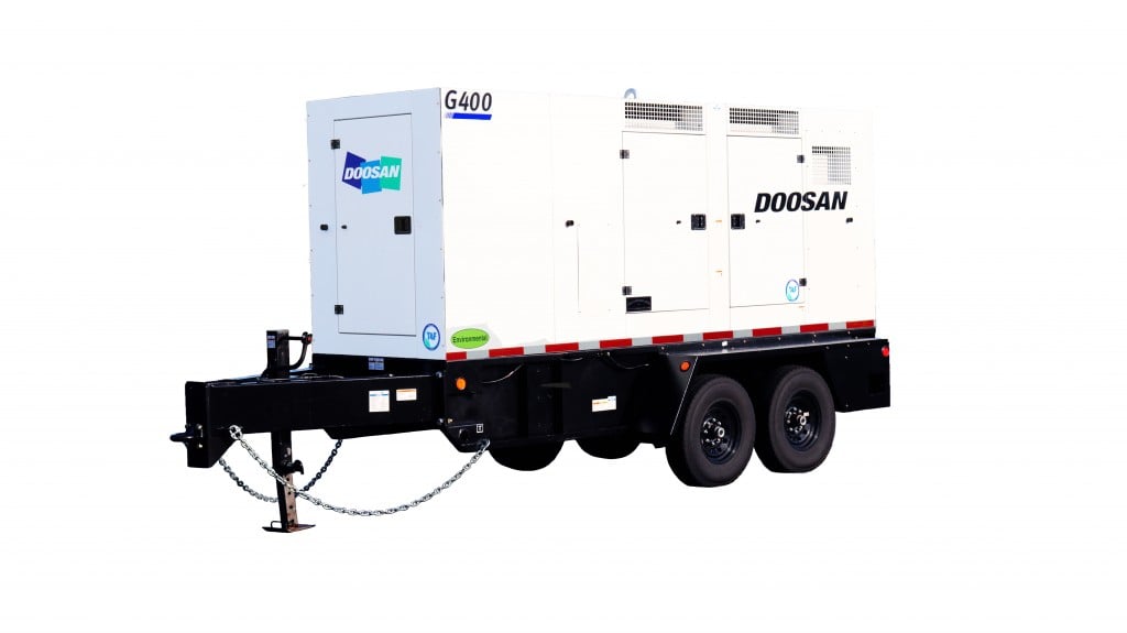 Each G400 generator is designed with an environmental containment system that prevents potential fuel or oil spills outside of the package. The system allows operators to focus on the job at hand while safeguarding the environment.