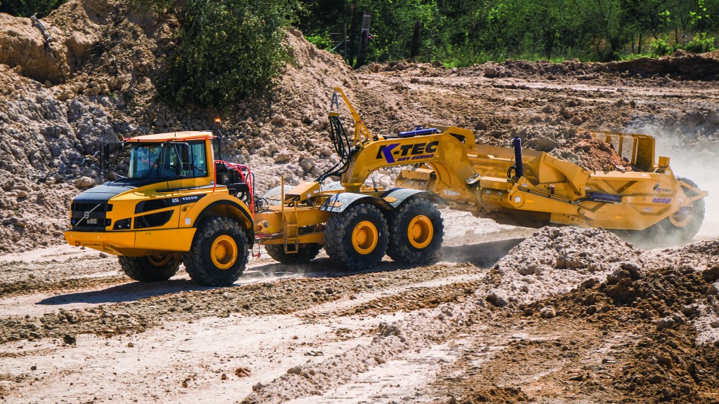 Scraper, Heavy-Duty, Earthmoving, Grading