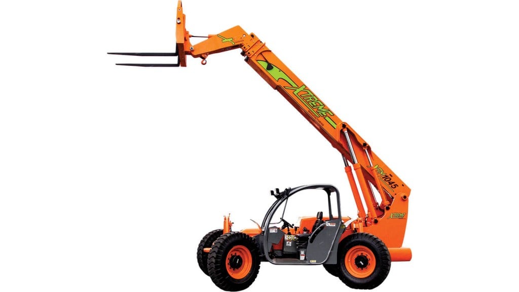 The new models increase the family of Xtreme telehandlers utilizing a common chassis design that was introduced on the new Xtreme XR1055 and XR1147 in early 2018, with two lower capacity B-Class models – the XR742 with a capacity of 7,000 lbs. (3,175kg) and the XR944 with a capacity of 9,000 lbs. (4,082kg).