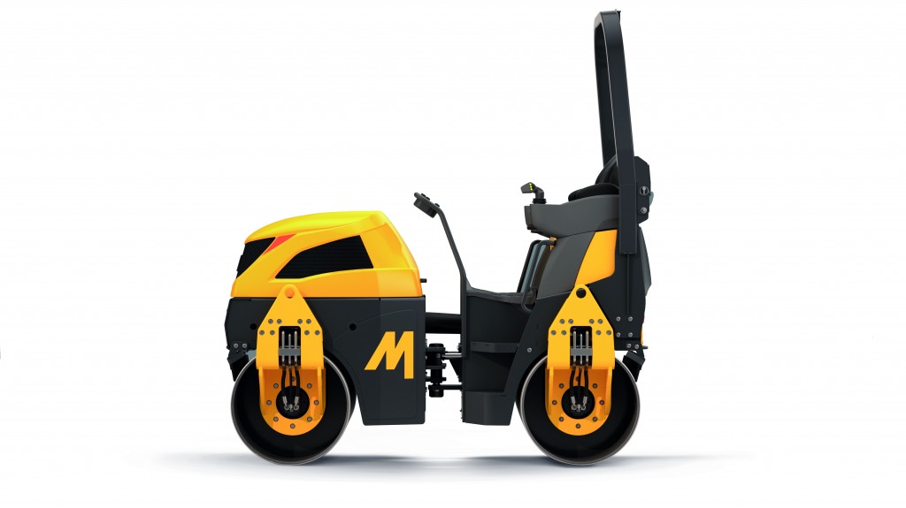 Within Mecalac range of six tandem vibrating rollers, the Mecalac Group chose the TV1200 to showcase its innovation. This new concept is driven exclusively with a joystick on the right console.