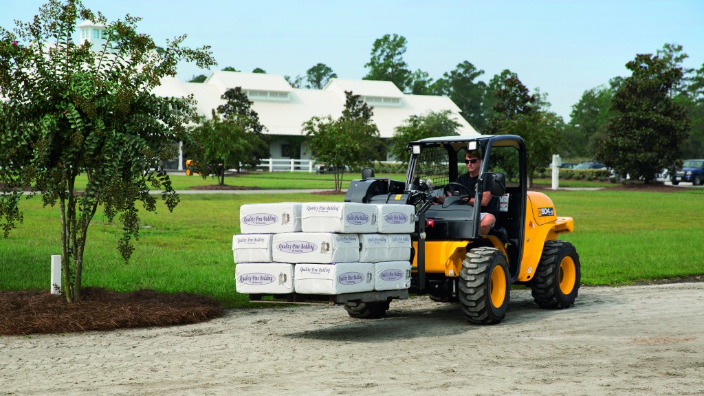 JCB 504-13 telehandler is well suited to maintenance applications, job site clean-up and material handling within confined worksites.