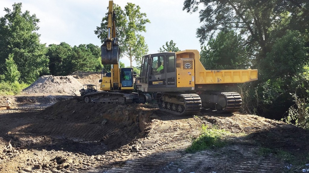 Since becoming the first authorized Terramac dealer for Canada in 2014, SMS Equipment has continuously provided professional sales and service on Terramac crawler carriers across more than 35 branches.