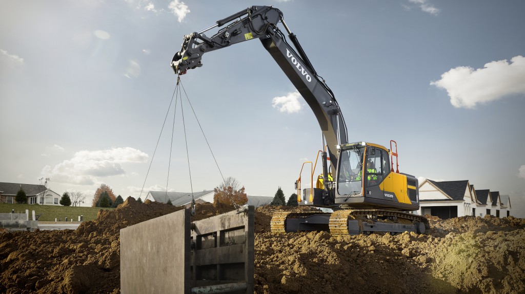 Volvo CE enters 20-ton class excavator market with new EC200E